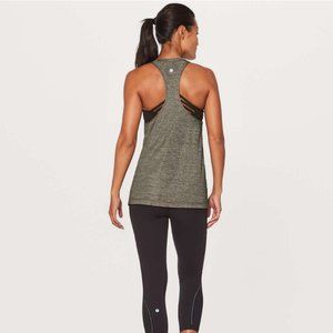 lululemon extra mile tank